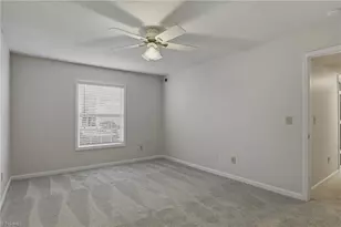 7129 Friendly Ave, Greensboro, NC 27410 - Photo 23