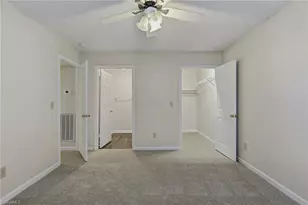 7129 Friendly Ave, Greensboro, NC 27410 - Photo 21