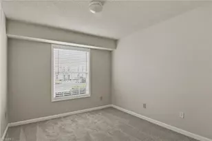 7129 Friendly Ave, Greensboro, NC 27410 - Photo 29