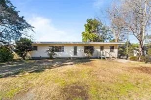 101 N Rockingham St, Robbins, NC 27325 - Photo 1