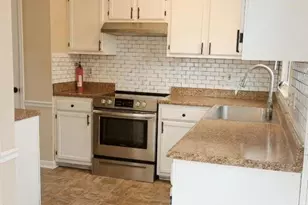 528 Apple Ridge Rd, Greensboro, NC 27406 - Photo 7