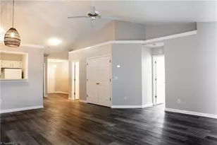 3131 Woodpoint St, Jamestown, NC 27282 - Photo 17