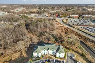 108 Sunset Cir, Greensboro, NC 27408 - Photo 33