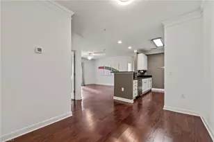 108 Sunset Cir, Greensboro, NC 27408 - Photo 5