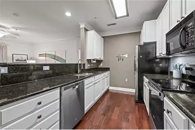 108 Sunset Circle #203, Greensboro, NC 27408 - Photo 7