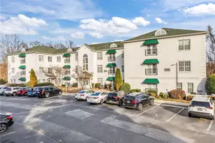 108 Sunset Cir, Greensboro, NC 27408 - Photo 3