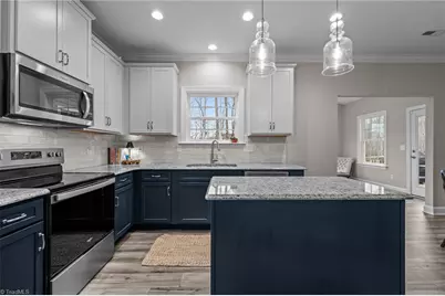 6572 Rogers Farm Road, Pleasant Garden, NC 27313 - Photo 17