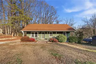 1811 Yarbrough Dr, Greensboro, NC 27405 - Photo 1