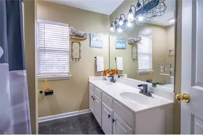 1416 Pondhaven Drive, High Point, NC 27265 - Photo 31