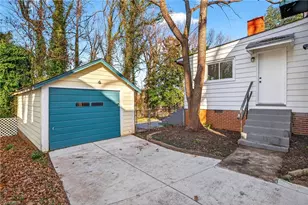 3812 Walker Ave, Greensboro, NC 27403 - Photo 41