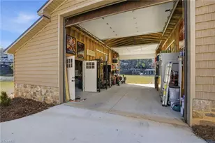 1186 Riverwood Dr, Lexington, NC 27292 - Photo 41