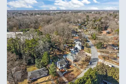 1319 Seminole Drive, Greensboro, NC 27408 - Photo 37