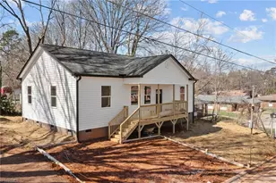 704 North St, Graham, NC 27253 - Photo 21