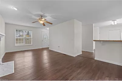 2017 Priya Street, Thomasville, NC 27360 - Photo 7