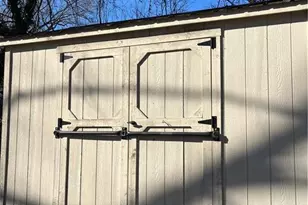 609 Phillips St, Burlington, NC 27217 - Photo 9