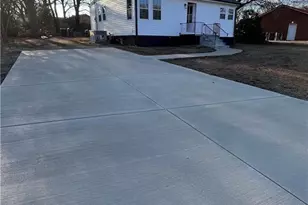 609 Phillips St, Burlington, NC 27217 - Photo 3