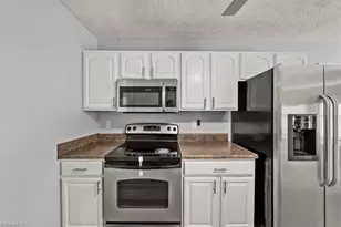 6533 Applewhite Rd, Fayetteville, NC 28304 - Photo 15