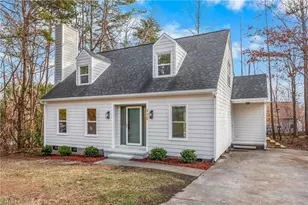 976 Chatfield Dr, Jamestown, NC 27282 - Photo 1