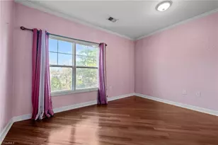 7102 W Friendly Ave, Greensboro, NC 27410 - Photo 11