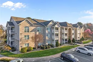 7102 W Friendly Ave, Greensboro, NC 27410 - Photo 3