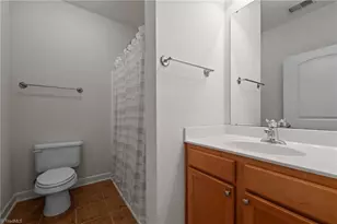 7102 W Friendly Ave, Greensboro, NC 27410 - Photo 13