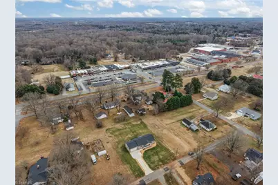 522 N Staley Street, Liberty, NC 27298 - Photo 37