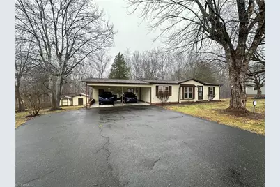 1727 Surry Avenue, Mount Airy, NC 27030 - Photo 1