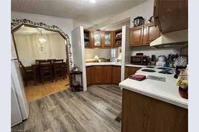 1727 Surry Avenue, Mount Airy, NC 27030 - Photo 11