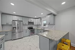 509 Country Club Dr, Burlington, NC 27215 - Photo 5