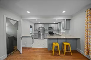 509 Country Club Dr, Burlington, NC 27215 - Photo 9