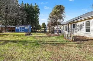 6812 Salem Quarter Rd, Belews Creek, NC 27009 - Photo 19