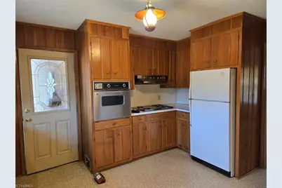 2889 Mountain View Church Road, King, NC 27021 - Photo 11