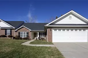 2082 Hibiscus Ln, Kernersville, NC 27284 - Photo 1