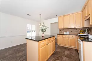 2082 Hibiscus Ln, Kernersville, NC 27284 - Photo 7