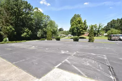 1355 Peachtree Street, Winston-Salem, NC 27107 - Photo 29
