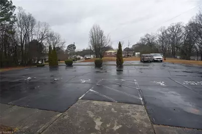 1355 Peachtree Street, Winston-Salem, NC 27107 - Photo 7