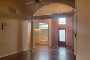 3131 9th Street Drive NE, Hickory, NC 28601 - Photo 3