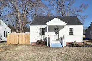 218 W Washington St, Mayodan, NC 27027 - Photo 1