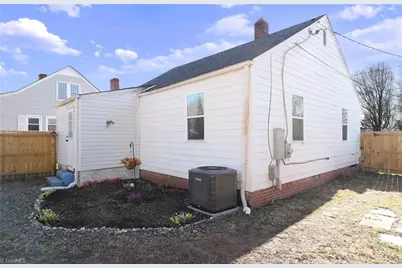 218 W Washington Street, Mayodan, NC 27027 - Photo 23