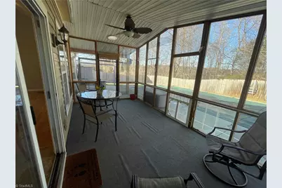 1579 Pondhaven Drive, High Point, NC 27265 - Photo 43