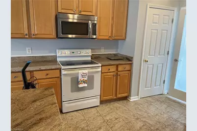 1579 Pondhaven Drive, High Point, NC 27265 - Photo 13