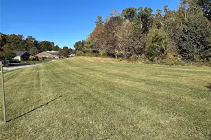 126 Heritage Hill Dr, Jamestown, NC 27282 - Photo 37