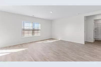 410 Jack Pine Street, Thomasville, NC 27360 - Photo 13