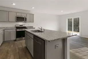 411 Jack Pine St, Thomasville, NC 27360 - Photo 3