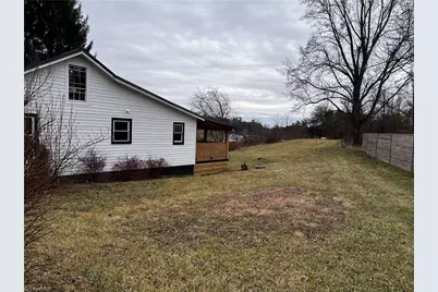 13886 Danville Pike, Laurel Fork, VA 24352 - Photo 25