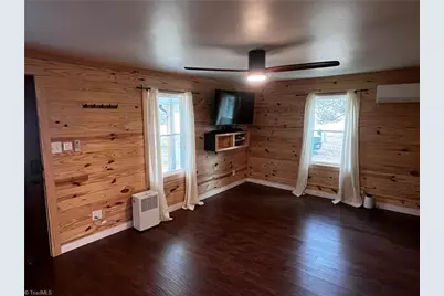 13886 Danville Pike, Laurel Fork, VA 24352 - Photo 5