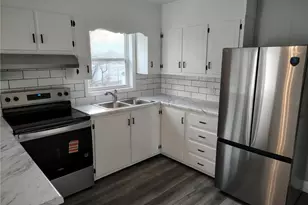 320 Olivia Ave, Mount Airy, NC 27030 - Photo 7