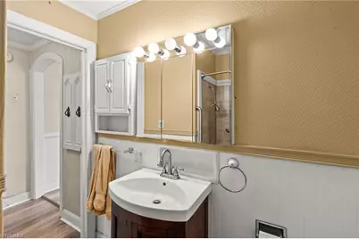 109 Henderson Street, High Point, NC 27263 - Photo 23