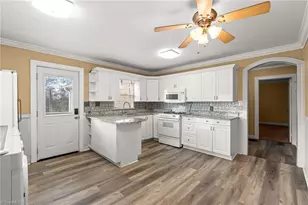 109 Henderson St, High Point, NC 27263 - Photo 11