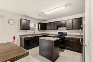 3611 Blue Spruce Ct, Greensboro, NC 27406 - Photo 13